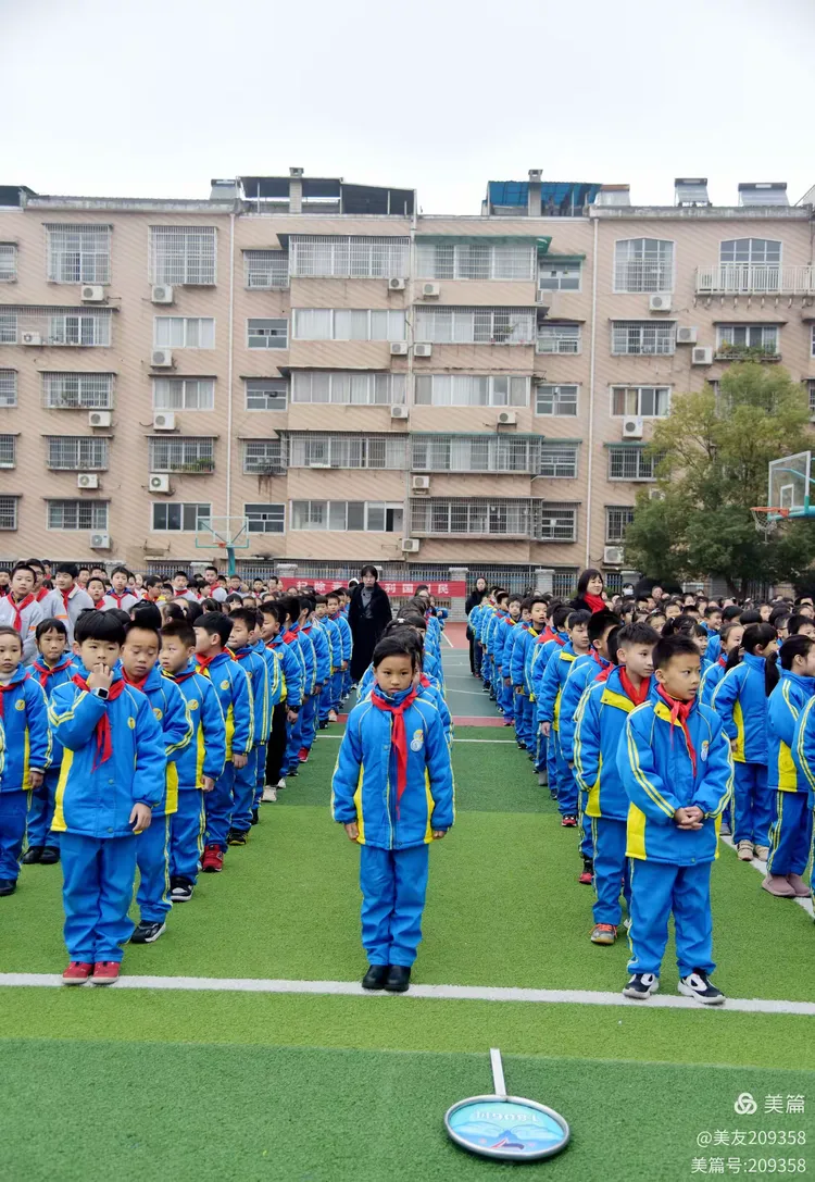 株洲市天台小学2020年下学期七彩数学节开幕啦